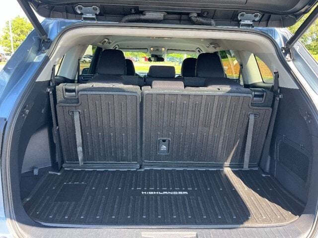 2021 Toyota Highlander 23
