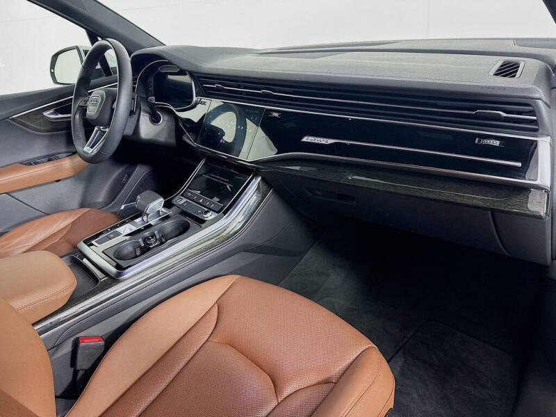 2023 Audi Q7 quattro Premium Plus 55 TFSI