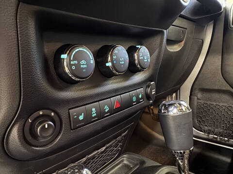 2017 Jeep Wrangler Sahara