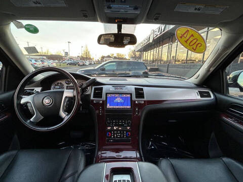 2014 Cadillac Escalade Luxury