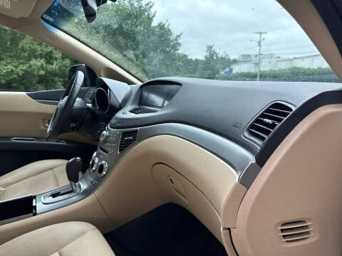 2008 Subaru Tribeca Ltd. 5-Pass.