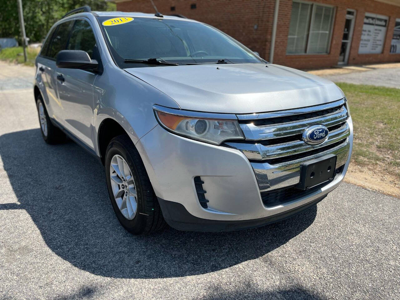 Silver 2013 Ford Edge SE SE 4dr Crossover 2