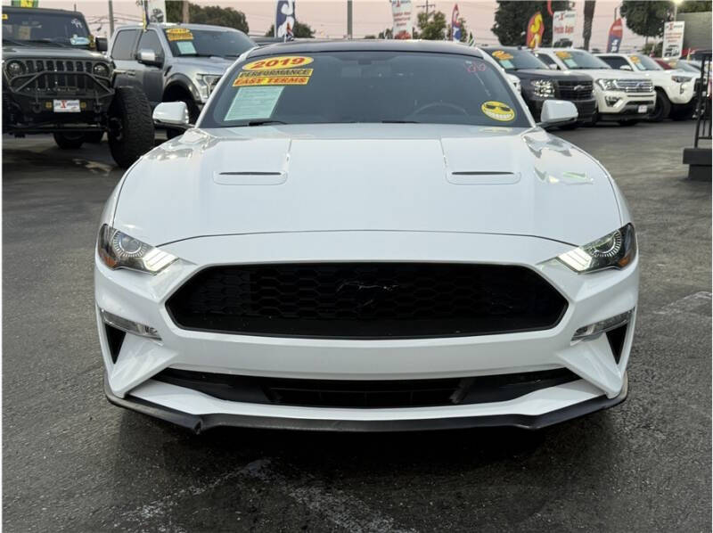 2019 Ford Mustang
