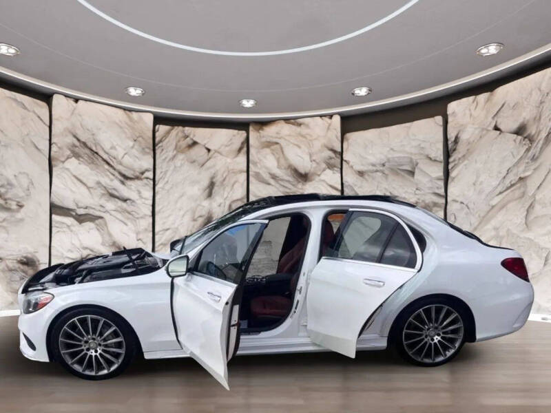 2016 Mercedes-Benz C-Class