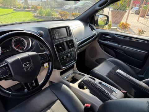 2020 Dodge Grand Caravan SXT