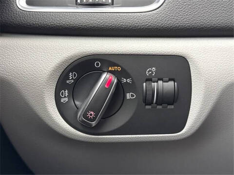 2015 Audi Q3 2.0T quattro Premium Plus