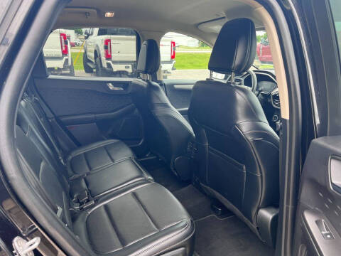 2020 Ford Escape SEL