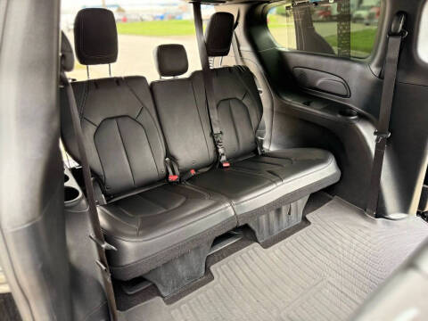 2019 Chrysler Pacifica Touring L Plus