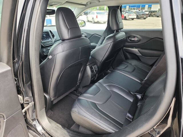 2022 Jeep Cherokee Latitude Lux