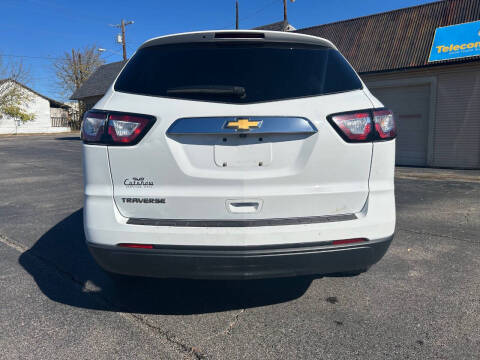 2017 Chevrolet Traverse LS
