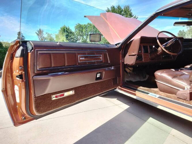 1972 Lincoln Continental