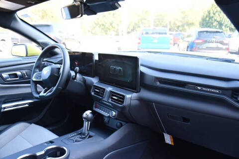 2025 Ford Mustang EcoBoost