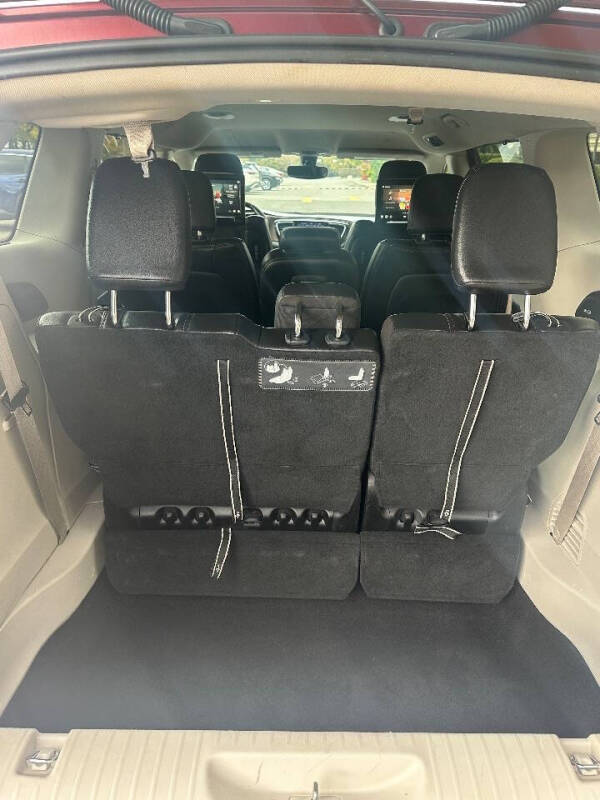 2018 Chrysler Pacifica Touring L Plus