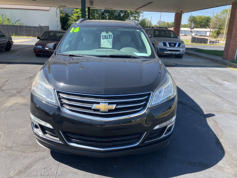 2016 Chevrolet Traverse for sale at Santa Fe Auto Sales in Olathe KS