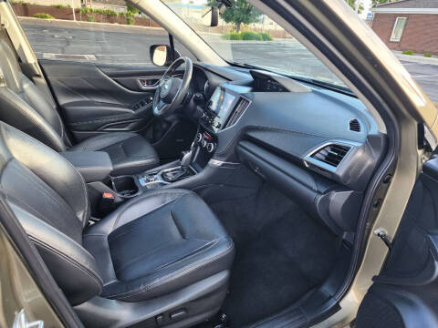 2023 Subaru Forester Touring