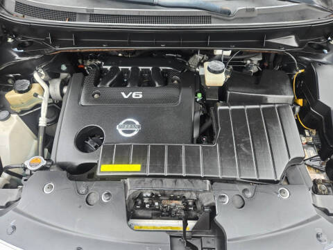 2011 Nissan Murano LE