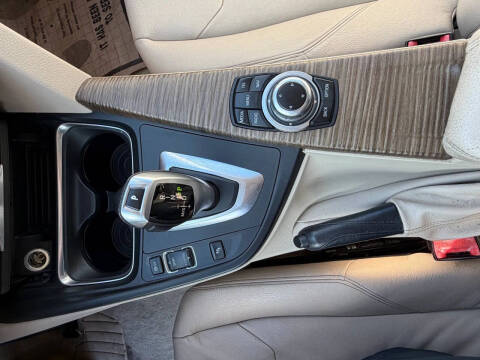 2012 BMW 3 Series 328i