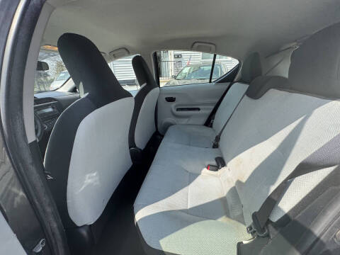2013 Toyota Prius c Four
