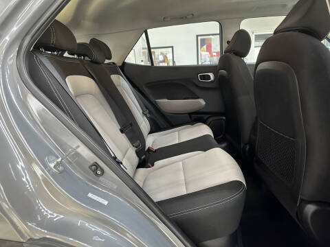 2022 Hyundai Venue SEL