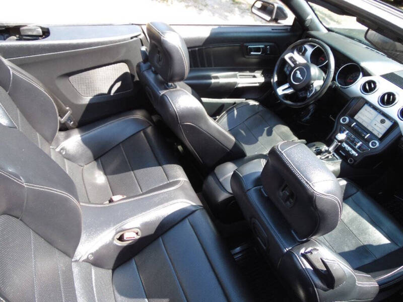 2016 Ford Mustang EcoBoost Premium
