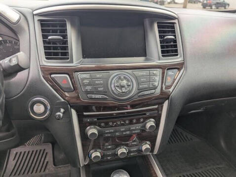 2013 Nissan Pathfinder Platinum