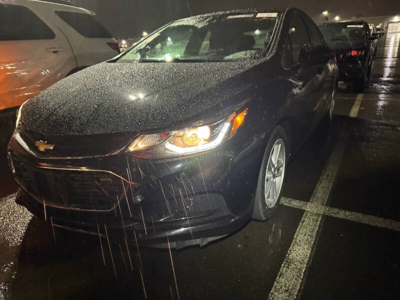 Image 10 of 2017 Chevrolet Cruze LT Auto