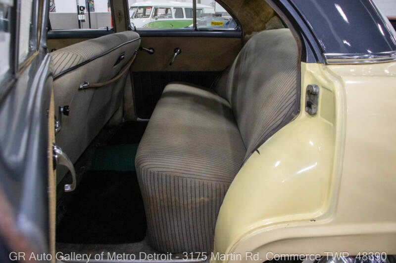 1951 Packard 200 Deluxe