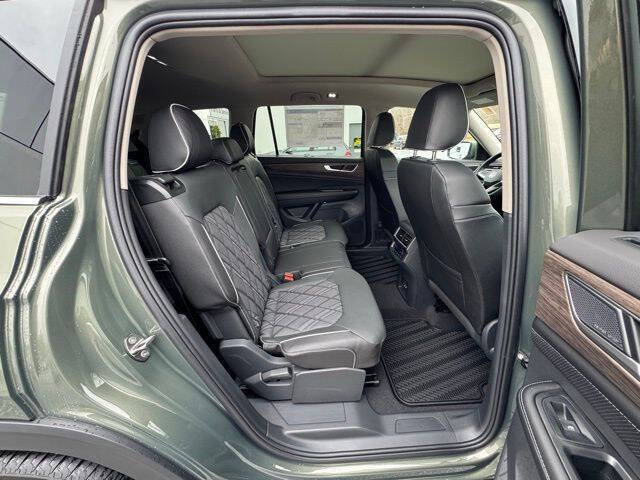 2026 Volkswagen Atlas SEL Premium R-Line 4Motion