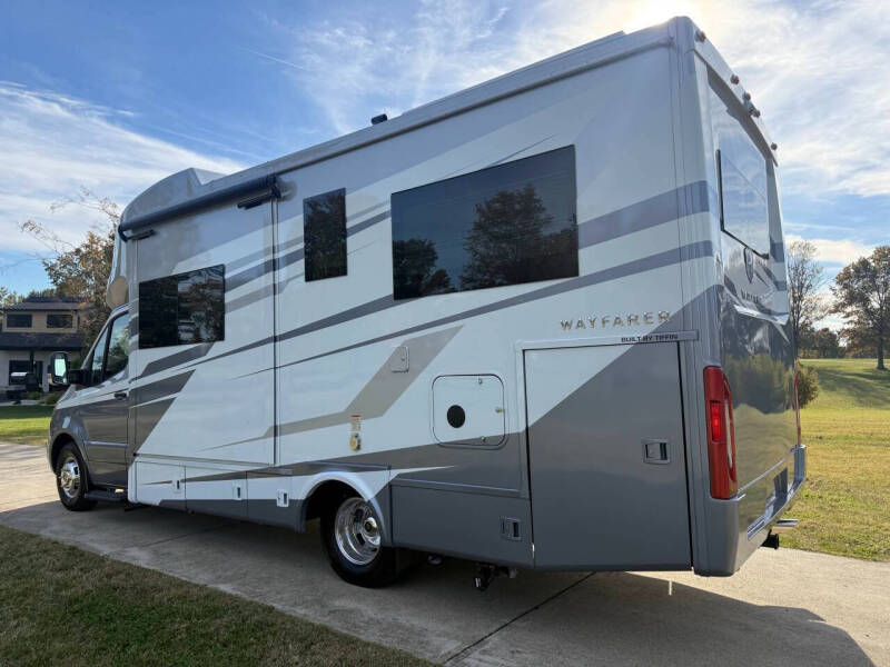 2026 Tiffin Wayfarer