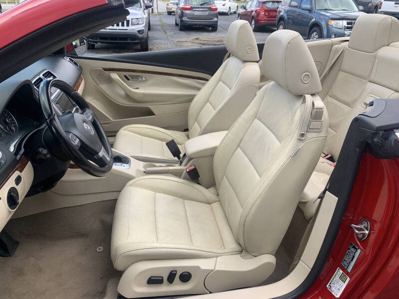 2011 Volkswagen Eos Lux SULEV