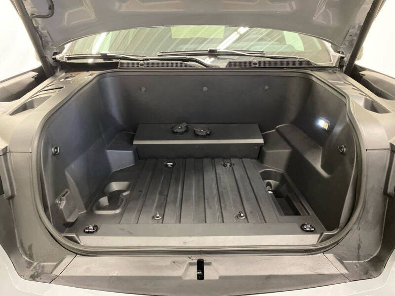 2025 Chevrolet Silverado EV LT