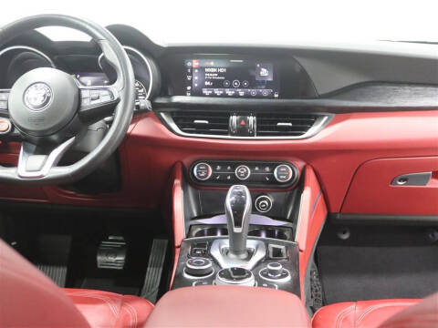 2020 Alfa Romeo Stelvio