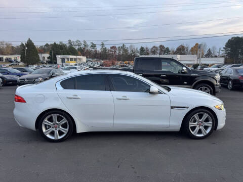 2017 Jaguar XE 25t Prestige