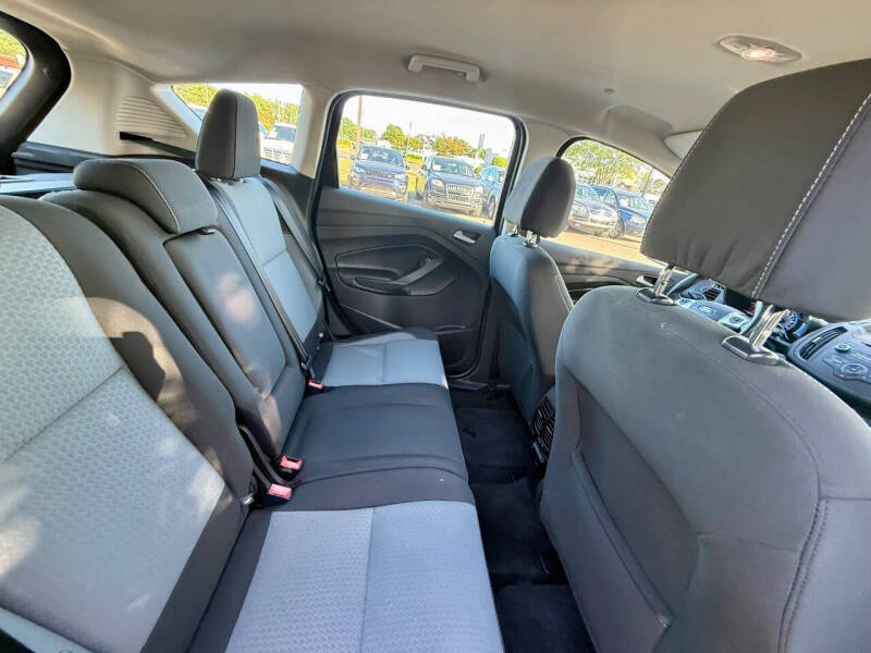 2017 Ford C-MAX Energi SE