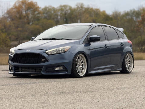 2018 Ford Focus ST