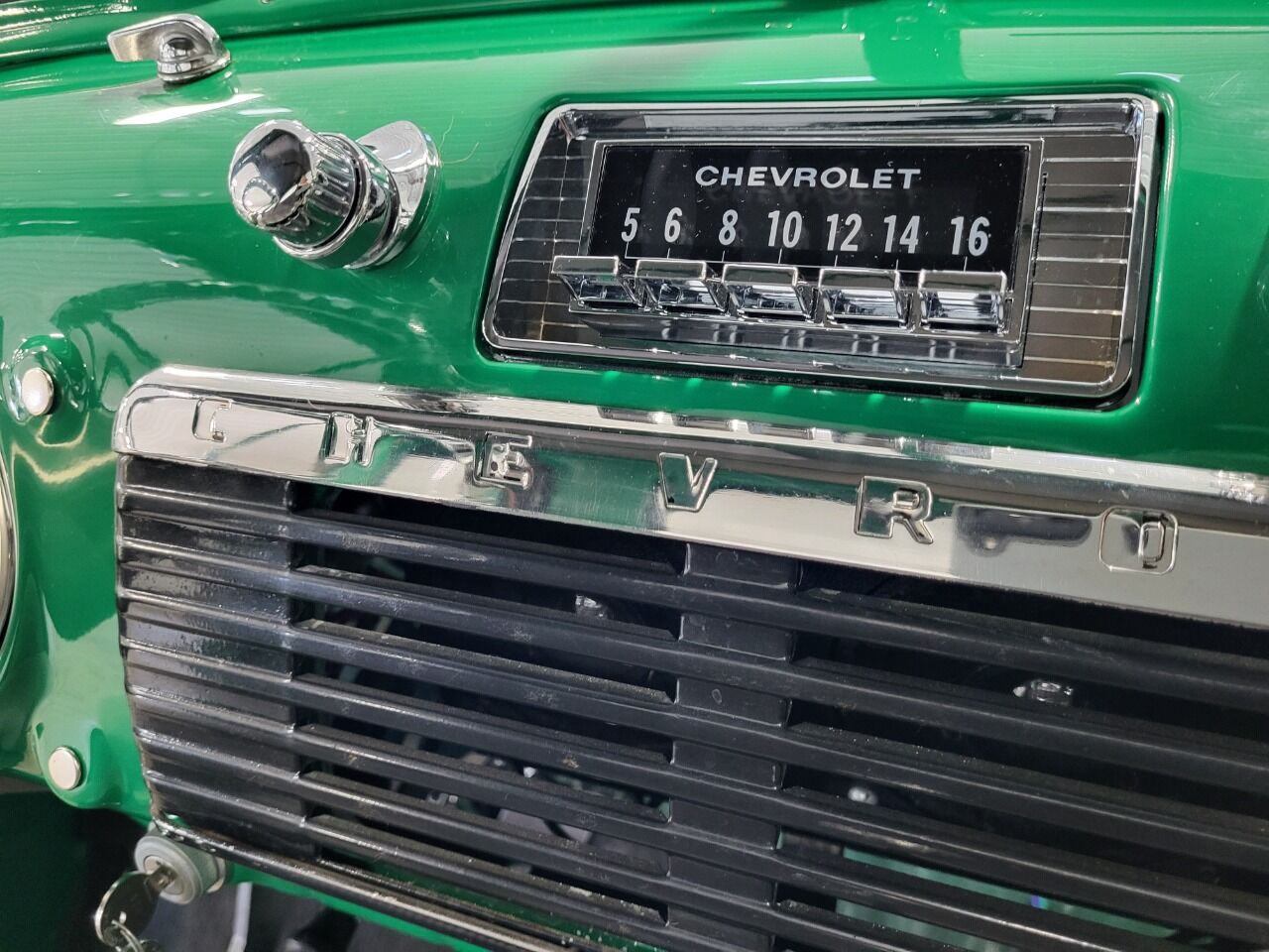 1948 Chevrolet 6400 Series 2-Ton Dually 109