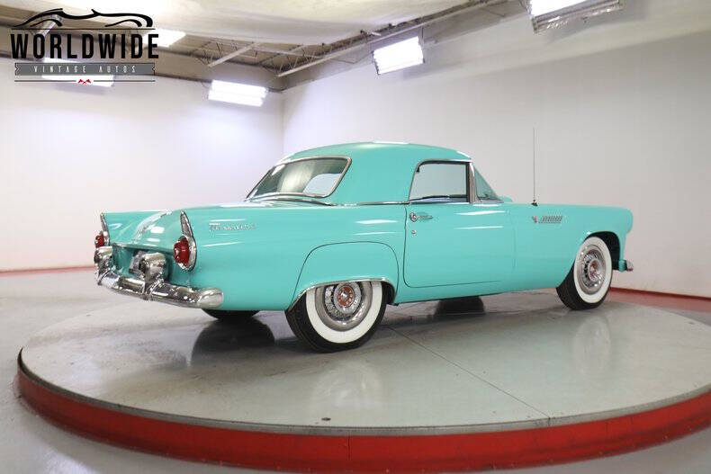 1955 Ford Thunderbird