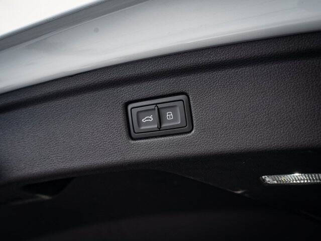 2024 Audi A5 Sportback quattro S line Premium 45 TFSI