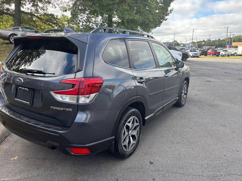 2022 Subaru Forester Premium