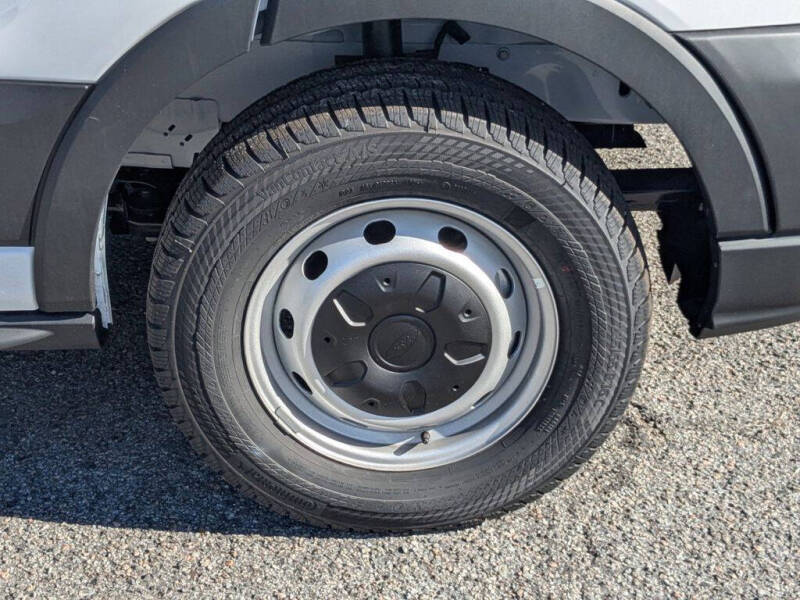 2025 Ford Transit 250