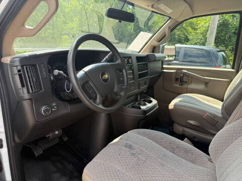 2019 Chevrolet Express 2500
