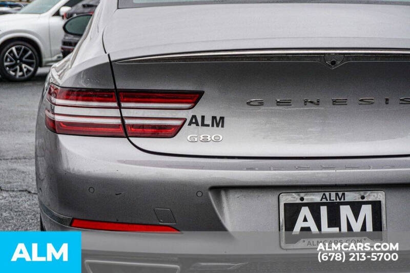 2023 Genesis G80