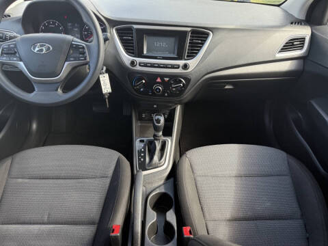 2022 Hyundai Accent