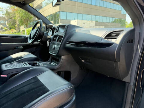 2016 Dodge Grand Caravan