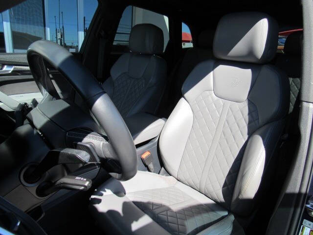 2019 Audi SQ5 3.0T quattro Premium Plus