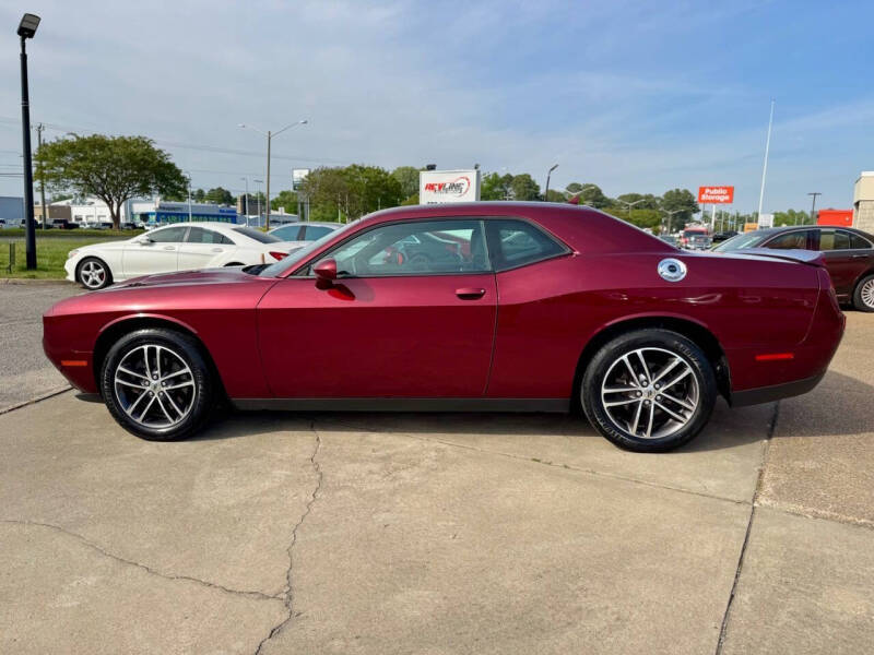 2019 Dodge Challenger SXT
