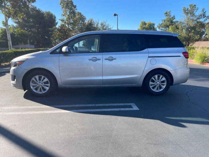 2016 Kia Sedona LX