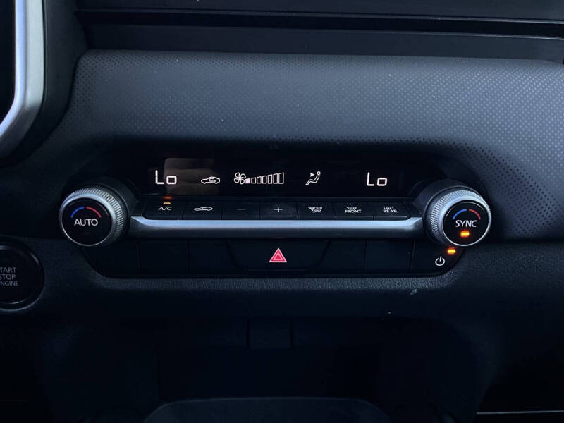 2025 Mazda CX-50 2.5 S Select