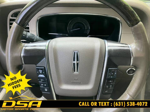 2016 Lincoln Navigator Select