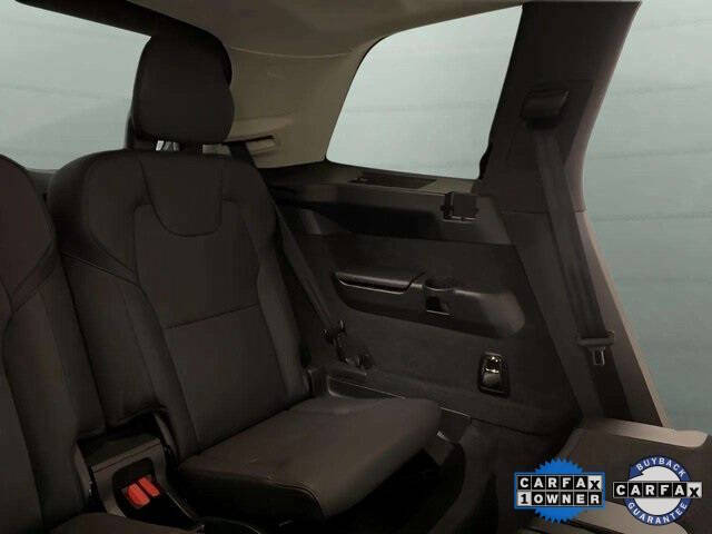 2025 Volvo XC90 B6 Plus Bright Theme 7P